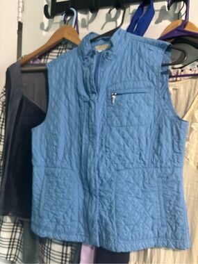 Talbots Sky Blue Quilted Sleeveless Vest
